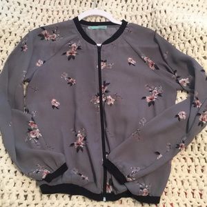 Zip up bomber jacket.